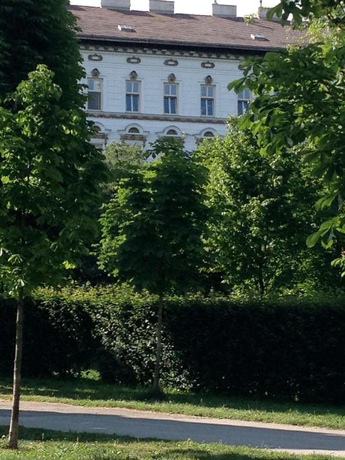 Apartment Augartenblick Penthaus 17 - Blick Zum Riesenrad Wien